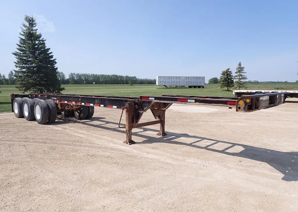 40-Foot Gooseneck Chassis, Tri-Axle for sale